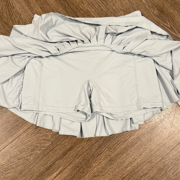 Gold Hinge Women's Pleated Tennis Mini Skirt - Picture 5 of 5